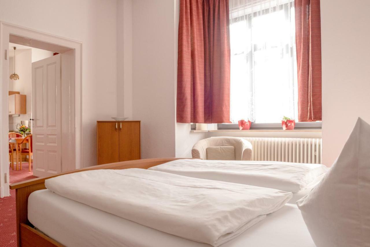 Hotel-Pension Heimburg Bad Elster Exteriör bild